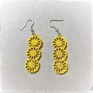 Sunflower acrylic earrings 
